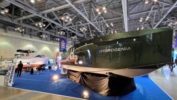 South Korea’s first commercialised hydrogen boat revealed