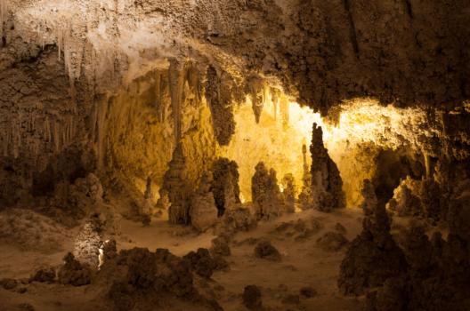 Hydrogen storage in salt caverns: Dispelling the myths