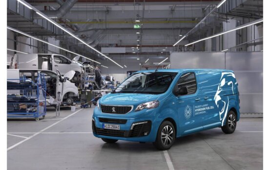 Peugeot unveils its first hydrogen vehicle