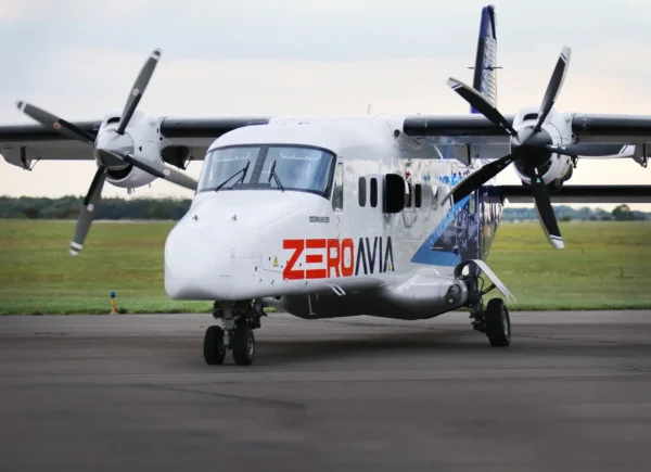 ZeroAvia partners with AGS Airports to bring hydrogen-powered flights to Scotland - Vimarsana News